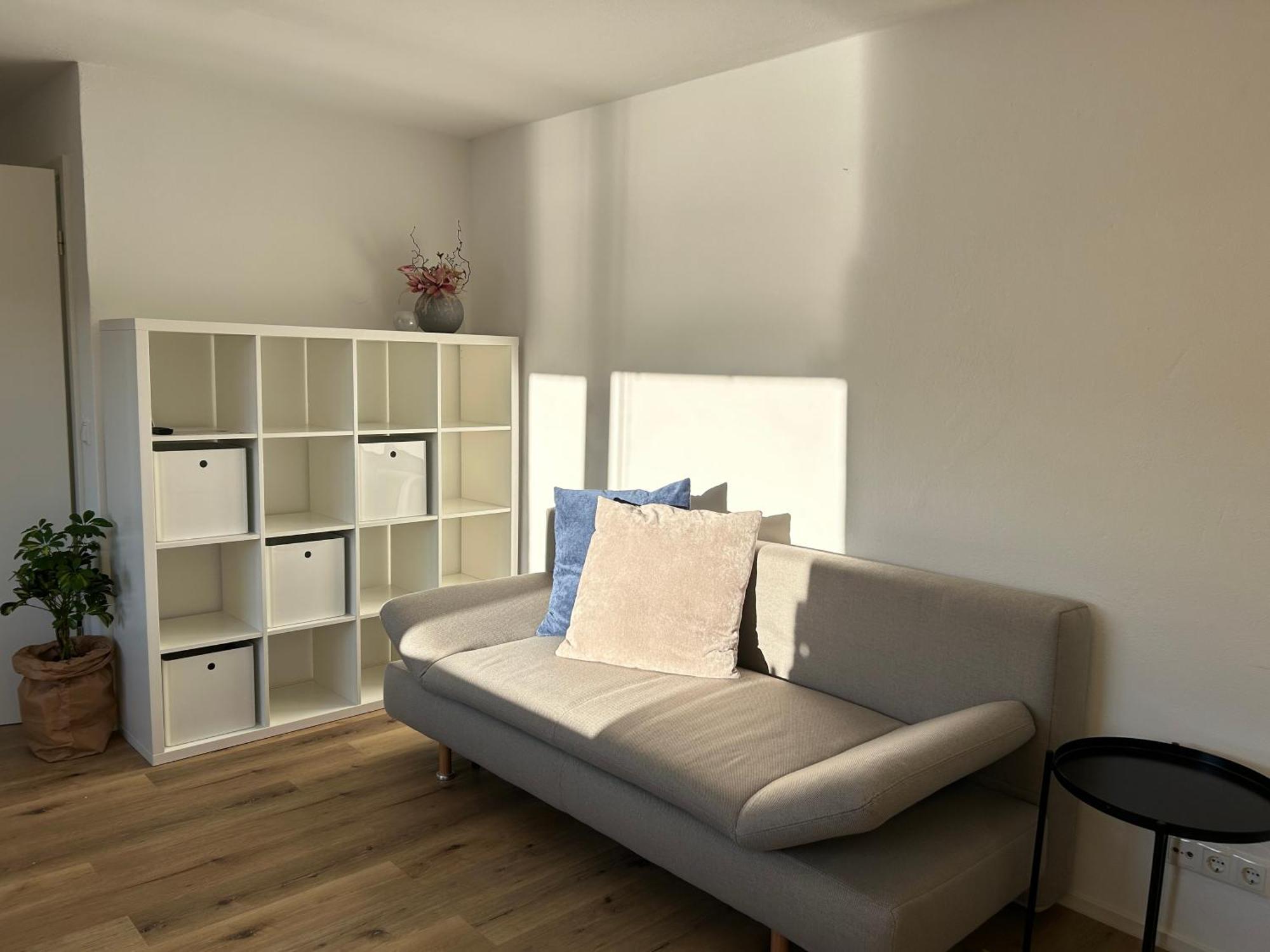 Schoene 1-zimmer Am Bahnhof 2 Parkplaetze Apartment